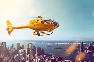Helicopter Sightseeing The New Yorker Tour at Heli NY - Peak period