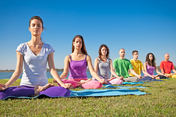 Chicago River Yoga Walk for 3 people