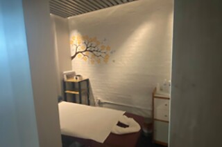 60 minute Couple massage + facial special at Sun & Sky - Spa / Salon