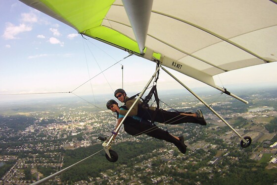 Tandem Hang Gliding 2000ft at Hangar 3
