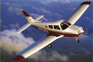 2-hour Palo Alto Discovery Flight, single pilot w/ free guest at Airacer Inc