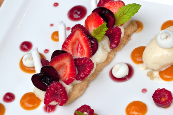 Any Pastry + Any Dessert + 2 Drinks at Les Gateaux de Marie