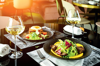 Exceptional dinner for 2 at the Empire State Building