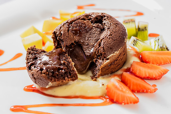 Any Pastry + Any Dessert + 2 Drinks at Les Gateaux de Marie