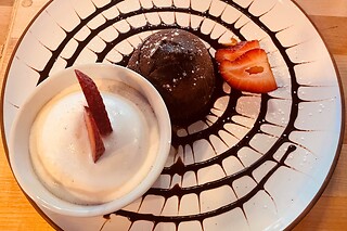 Bloom's Delightful Duo: 2-Course Meal with Drinks