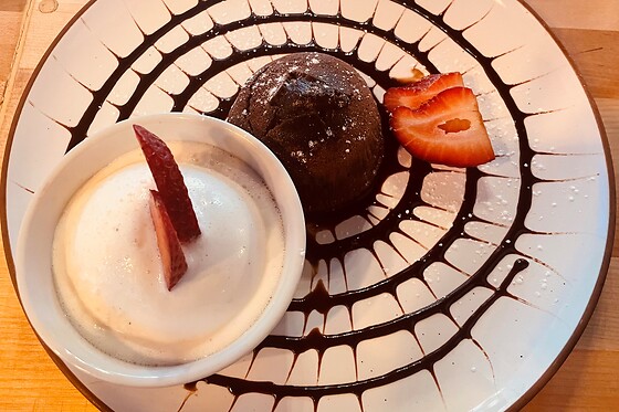 Bloom's Delightful Duo: 2-Course Meal with Drinks