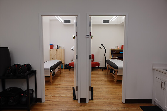 Relax and Renew: An Hour of Acupuncture and Massage
